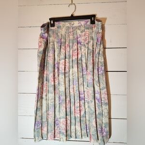 Alfred Dunner - Floral Pleated Skirt - Size 12